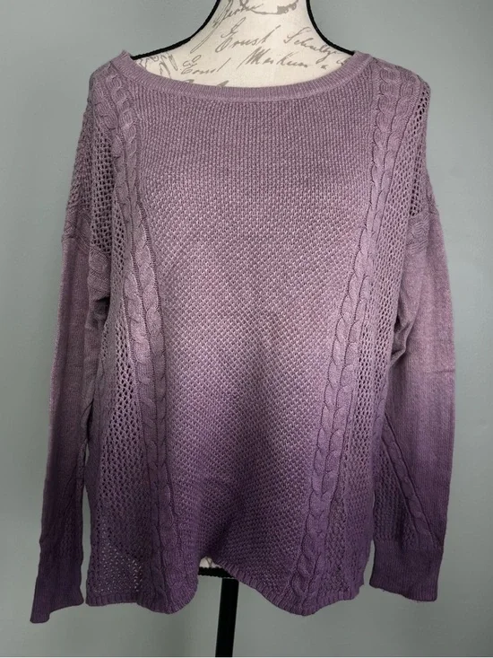 3 Knit Sweaters - Picture 4 of 9
